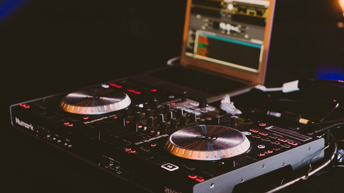 A laptop and a controller: the humble setup from which amapiano's log-drum sound conquered the world.